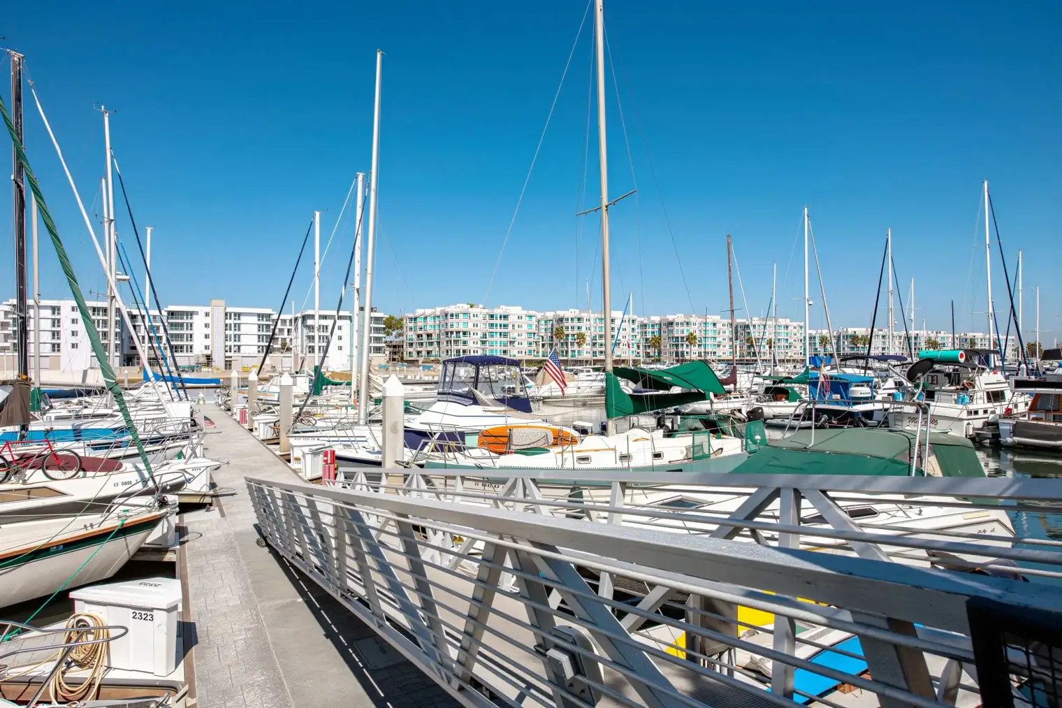 avalon_marina_bay-poi-014_ogjjhd